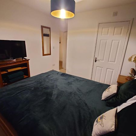 Lovely Rooms In A Quiet Place Of ووكينغ المظهر الخارجي الصورة